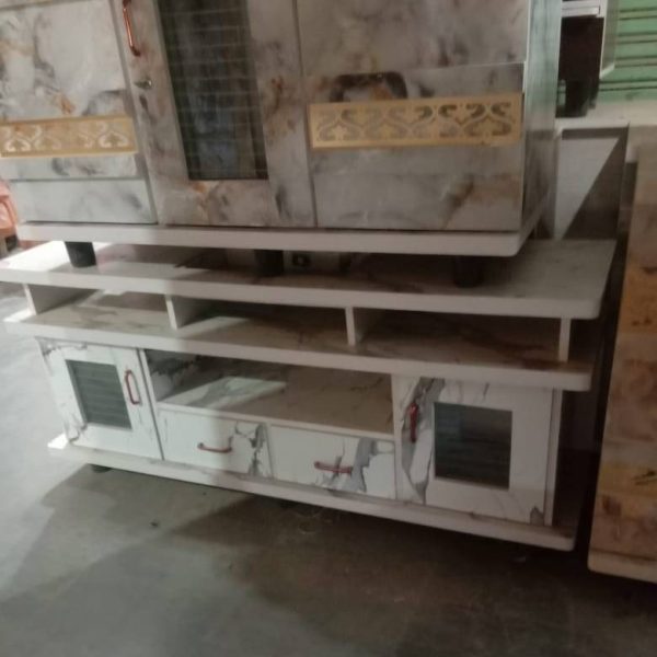 Tv Cabinet Half (5 Feet)